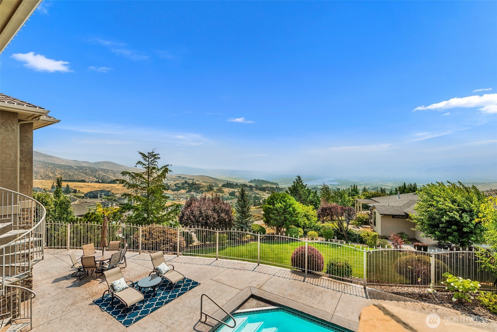 110 E Mountain Brooke Lane