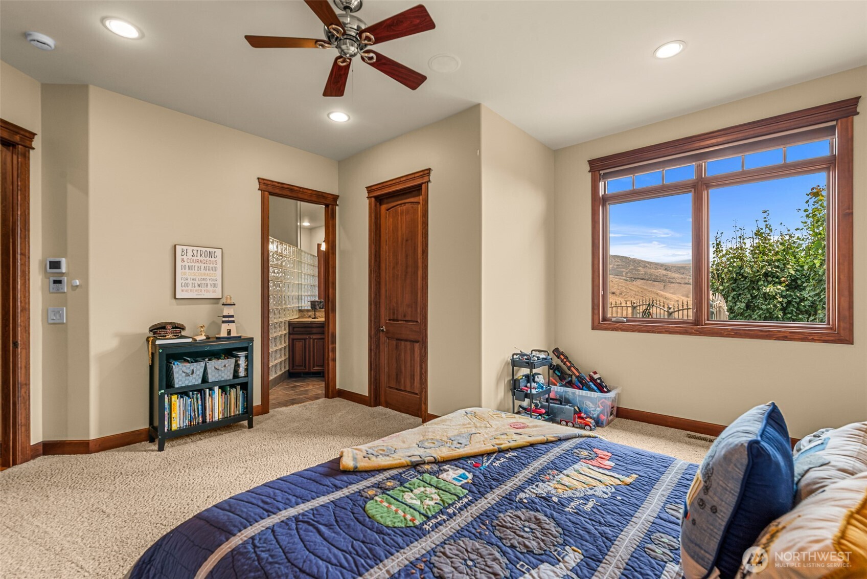 110 E Mountain Brooke Lane