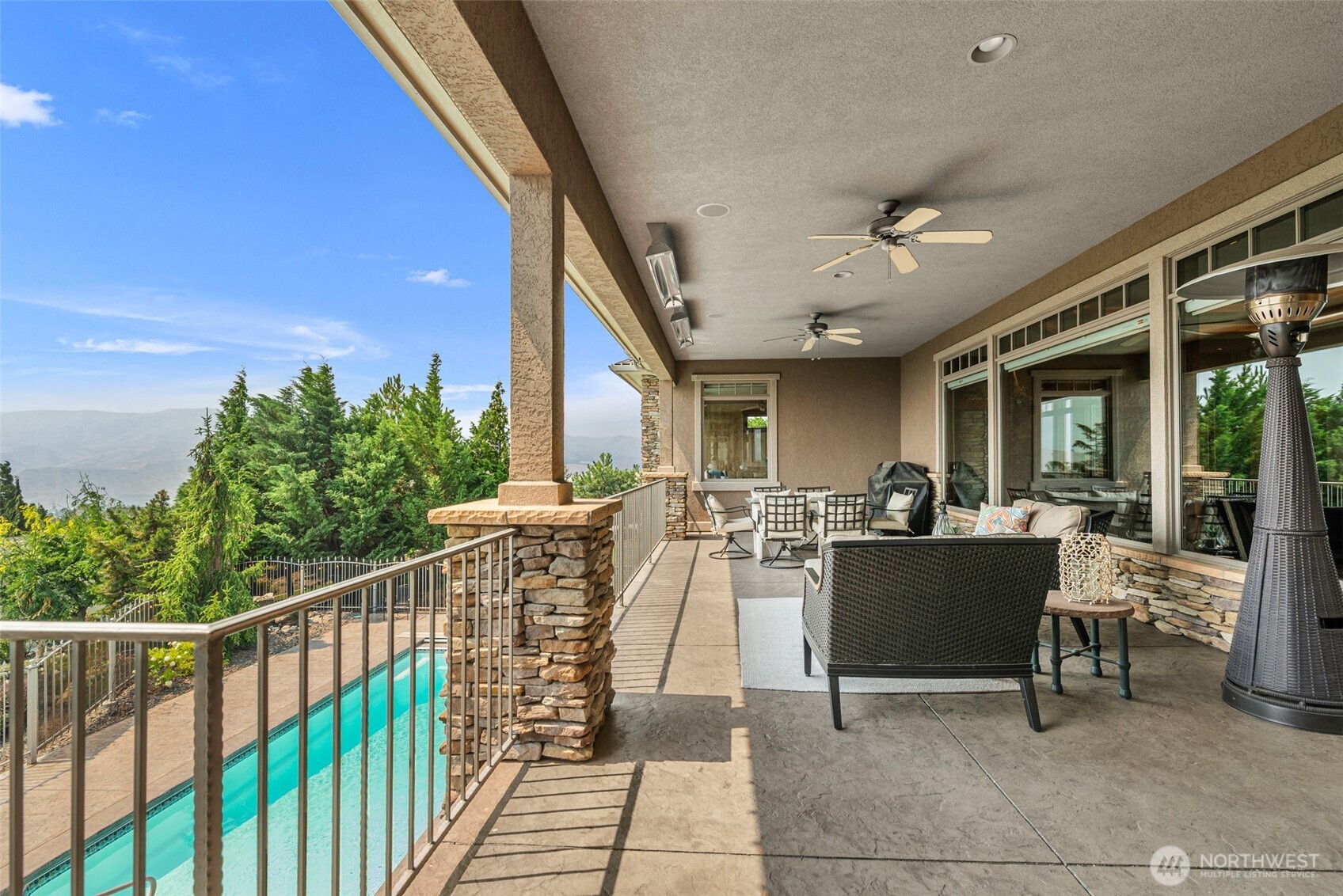 110 E Mountain Brooke Lane
