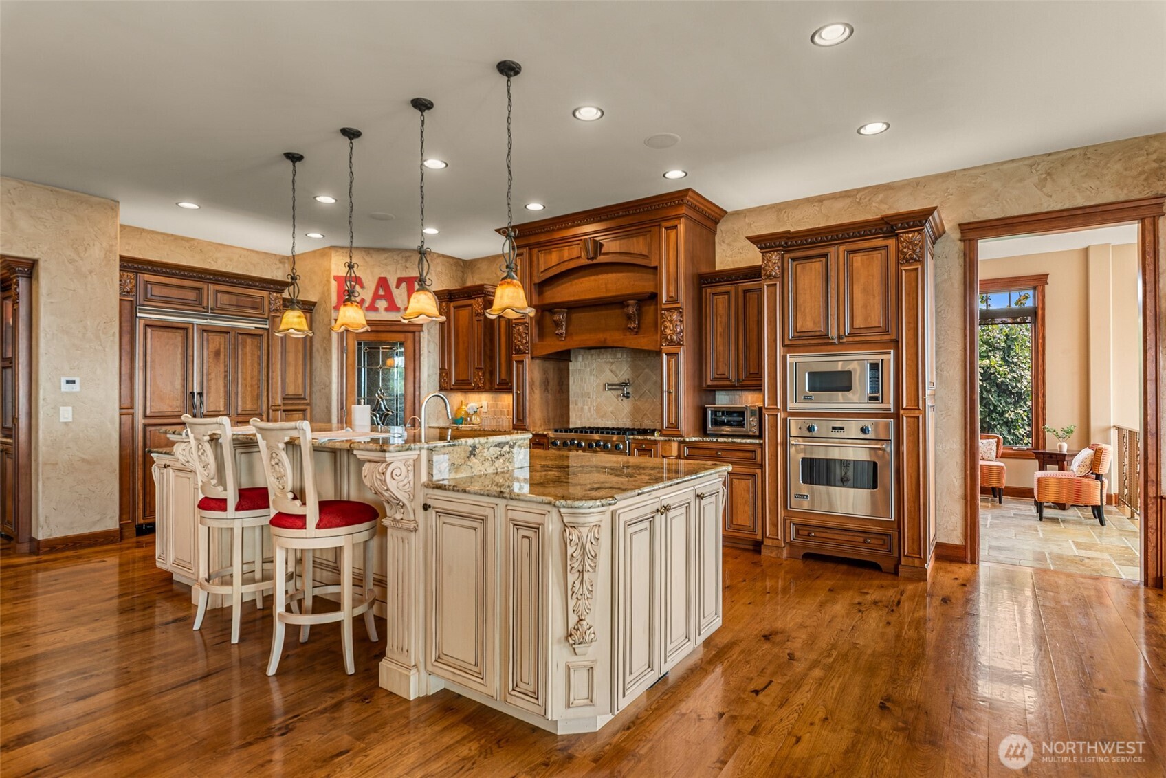 110 E Mountain Brooke Lane