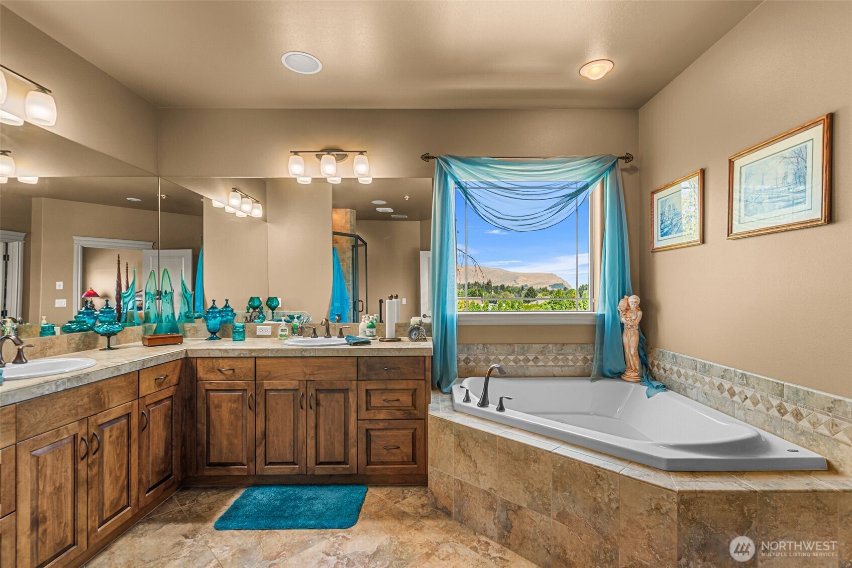 1770 Central Avenue Unit: 1-C