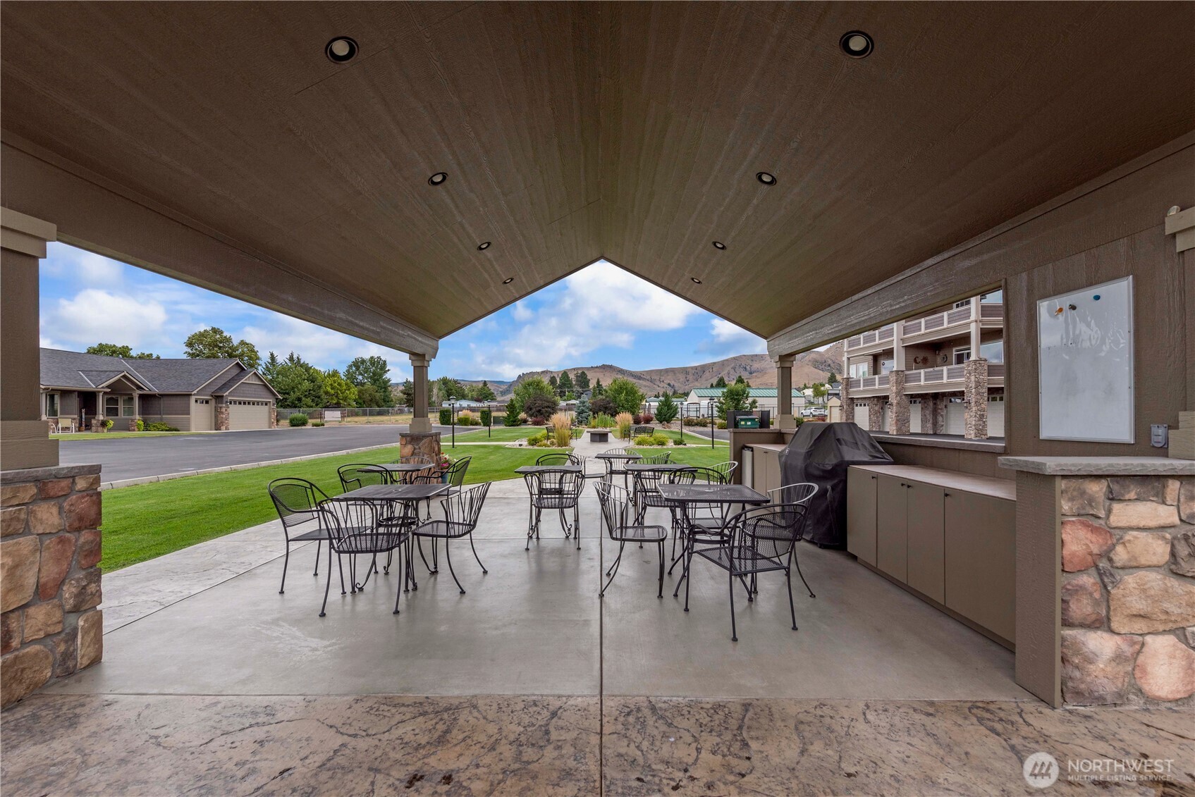 1770 Central Avenue Unit: 1-C