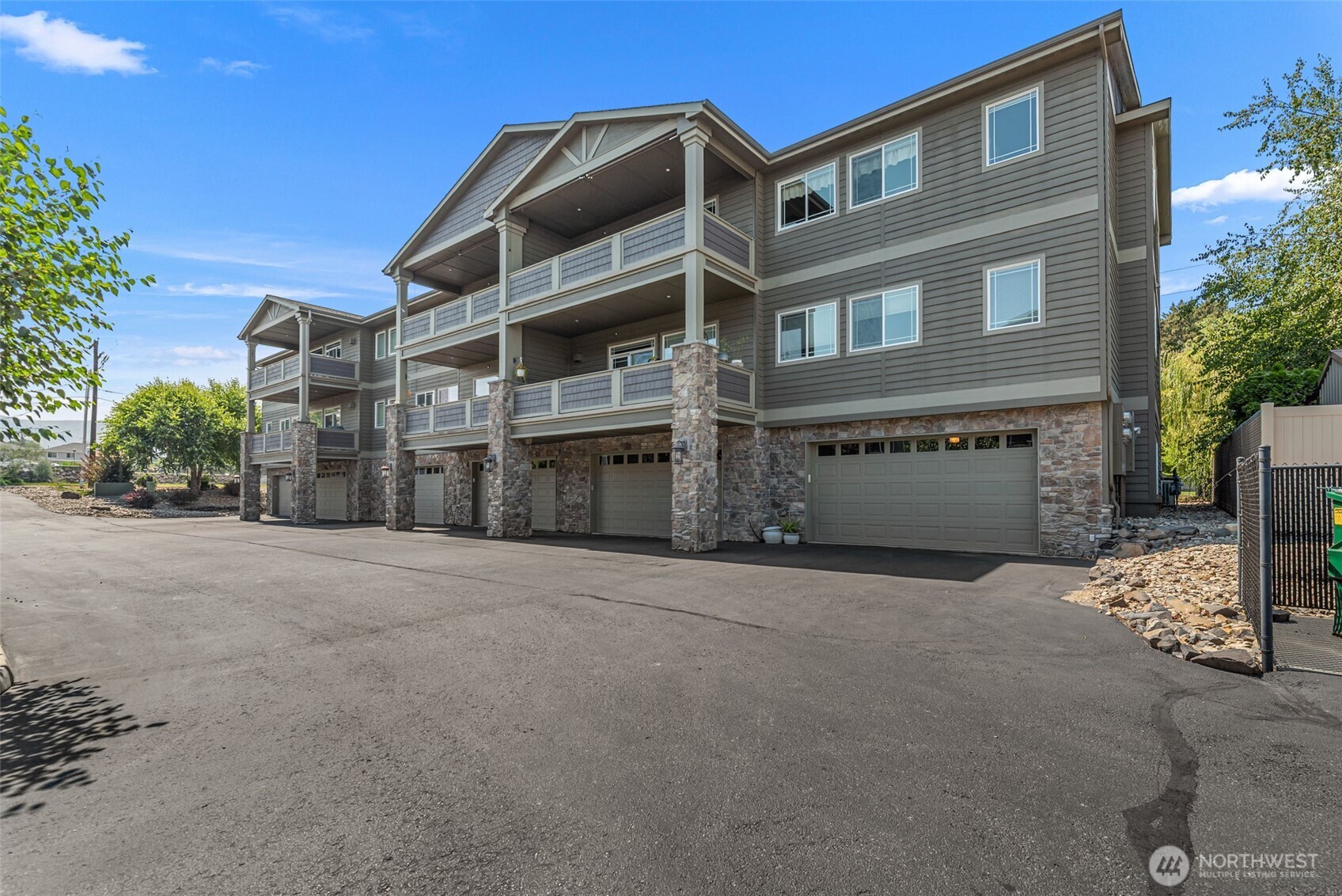 1770 Central Avenue Unit: 1-C