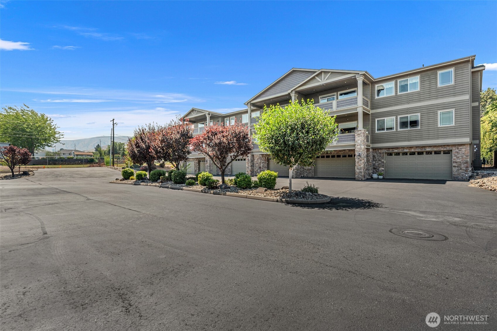 1770 Central Avenue Unit: 1-C
