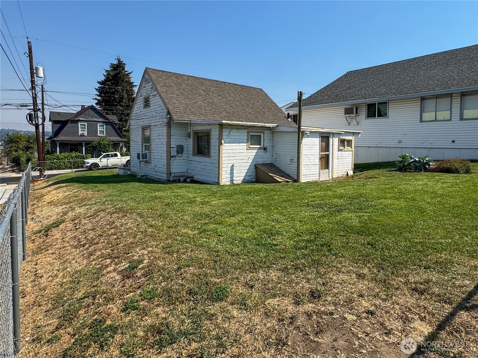 800 Methow Street