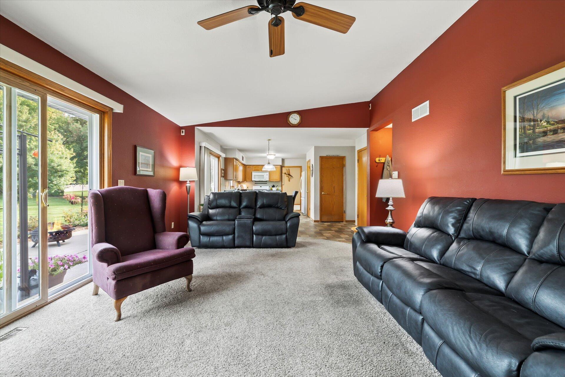 2315 Finch Ct