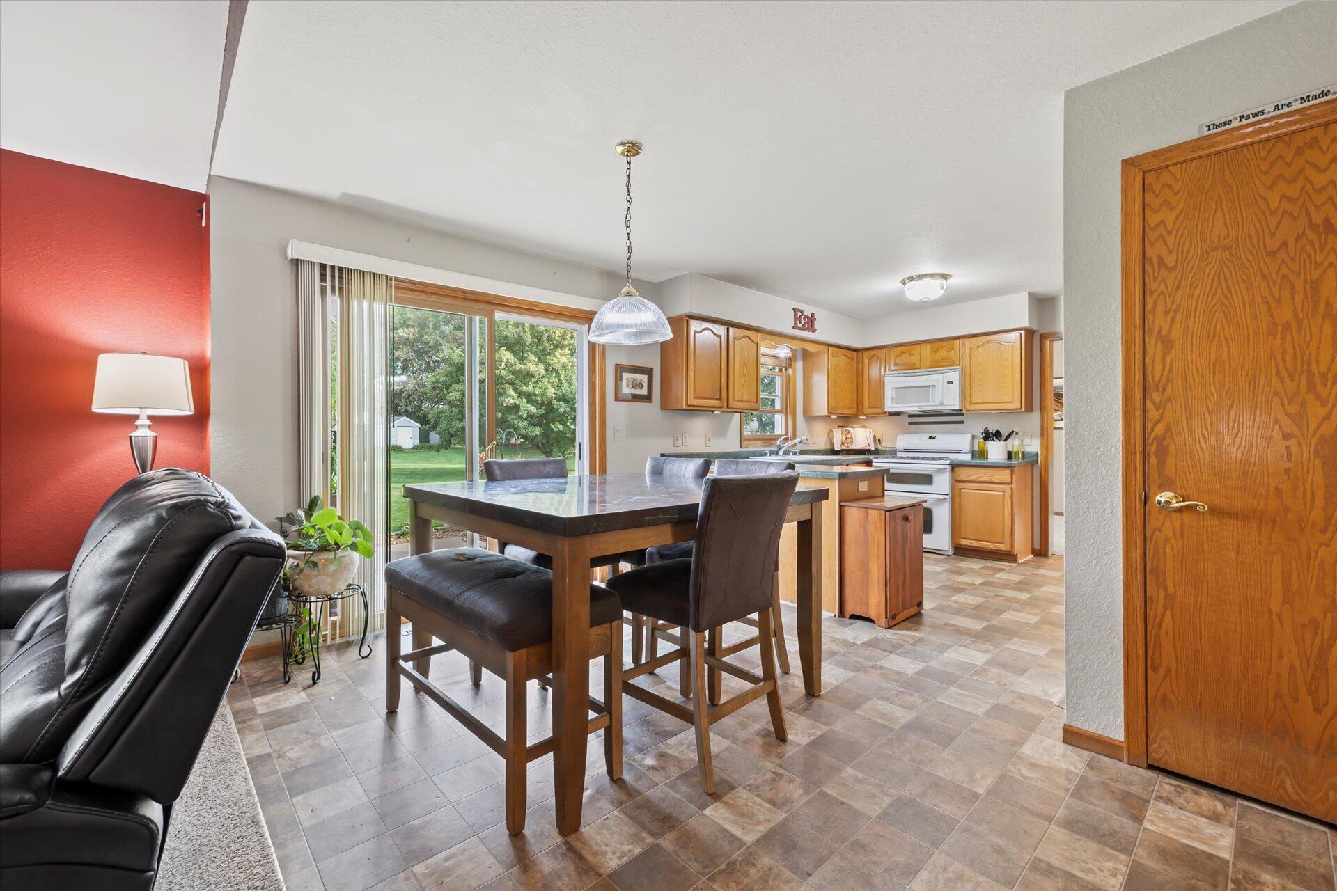 2315 Finch Ct