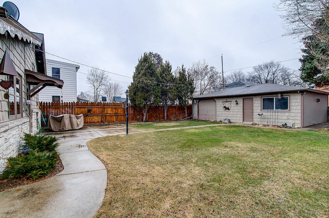 9232 Jackson Park Blvd