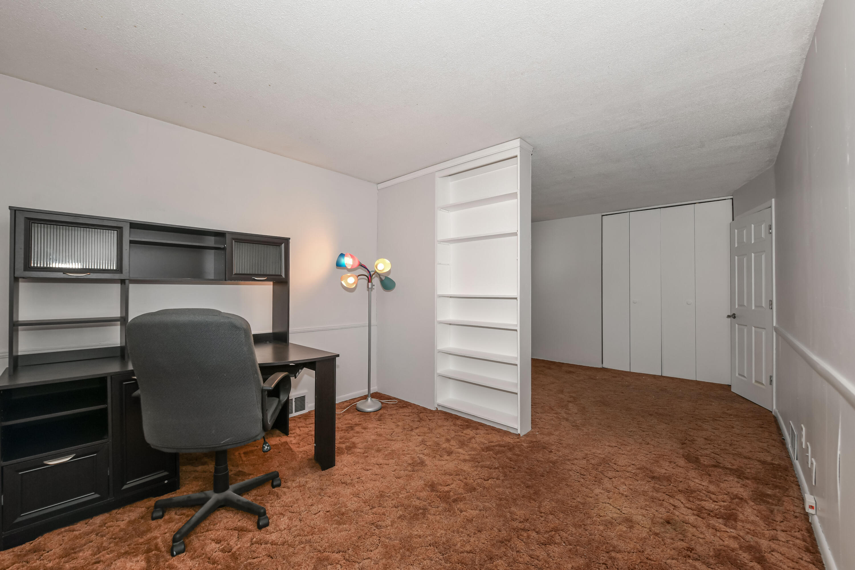 2122 Sunnyside Dr