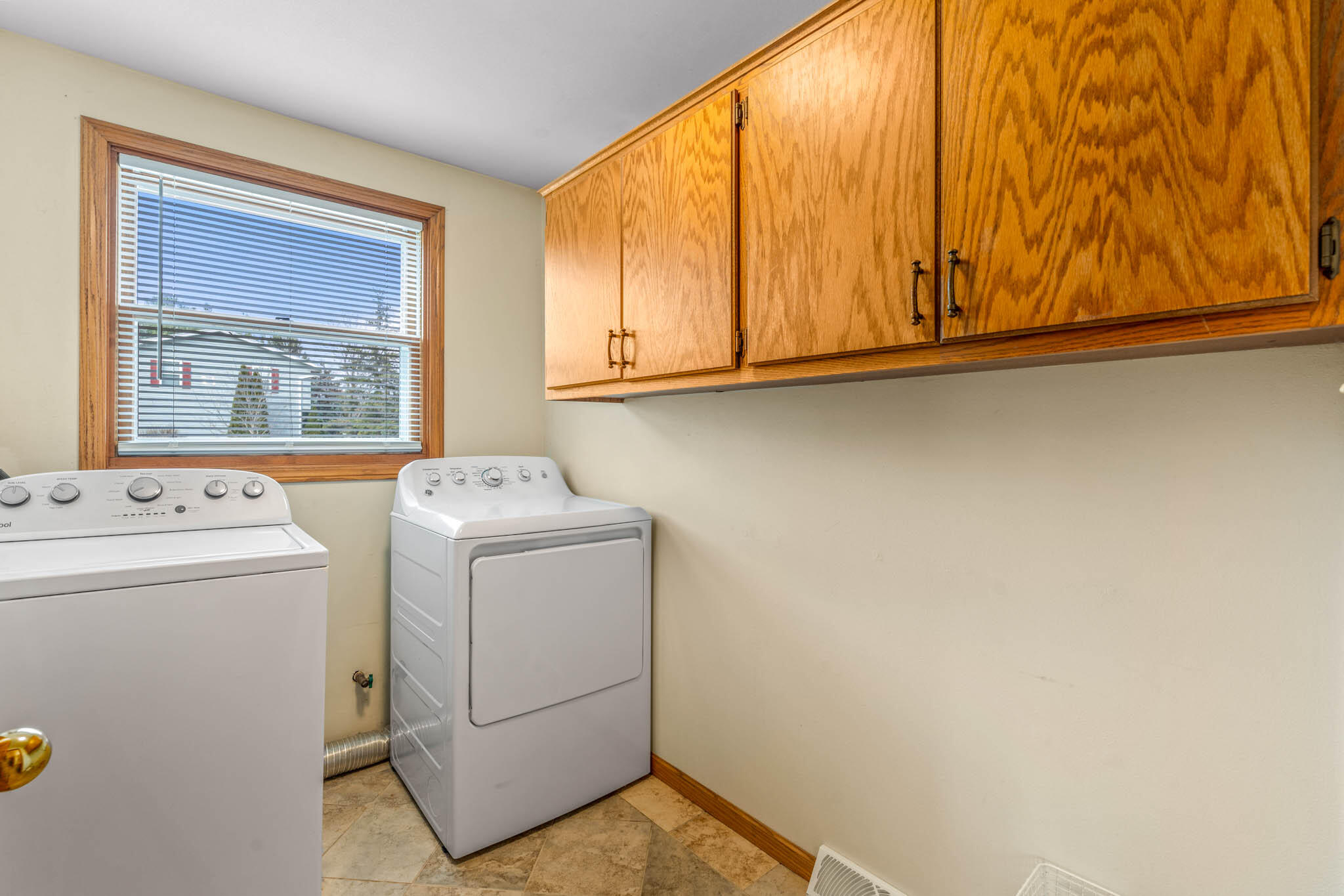 W360S2729 Scuppernong Dr
