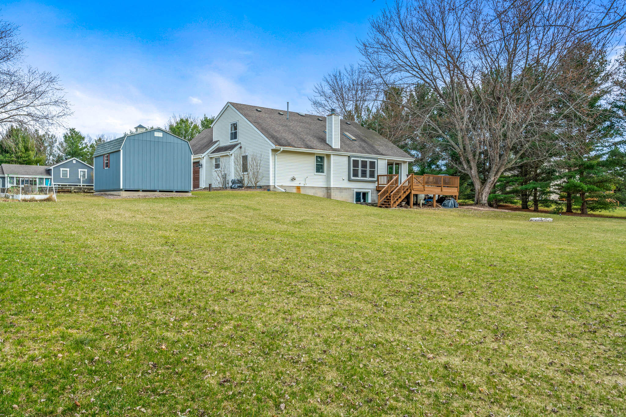 W360S2729 Scuppernong Dr