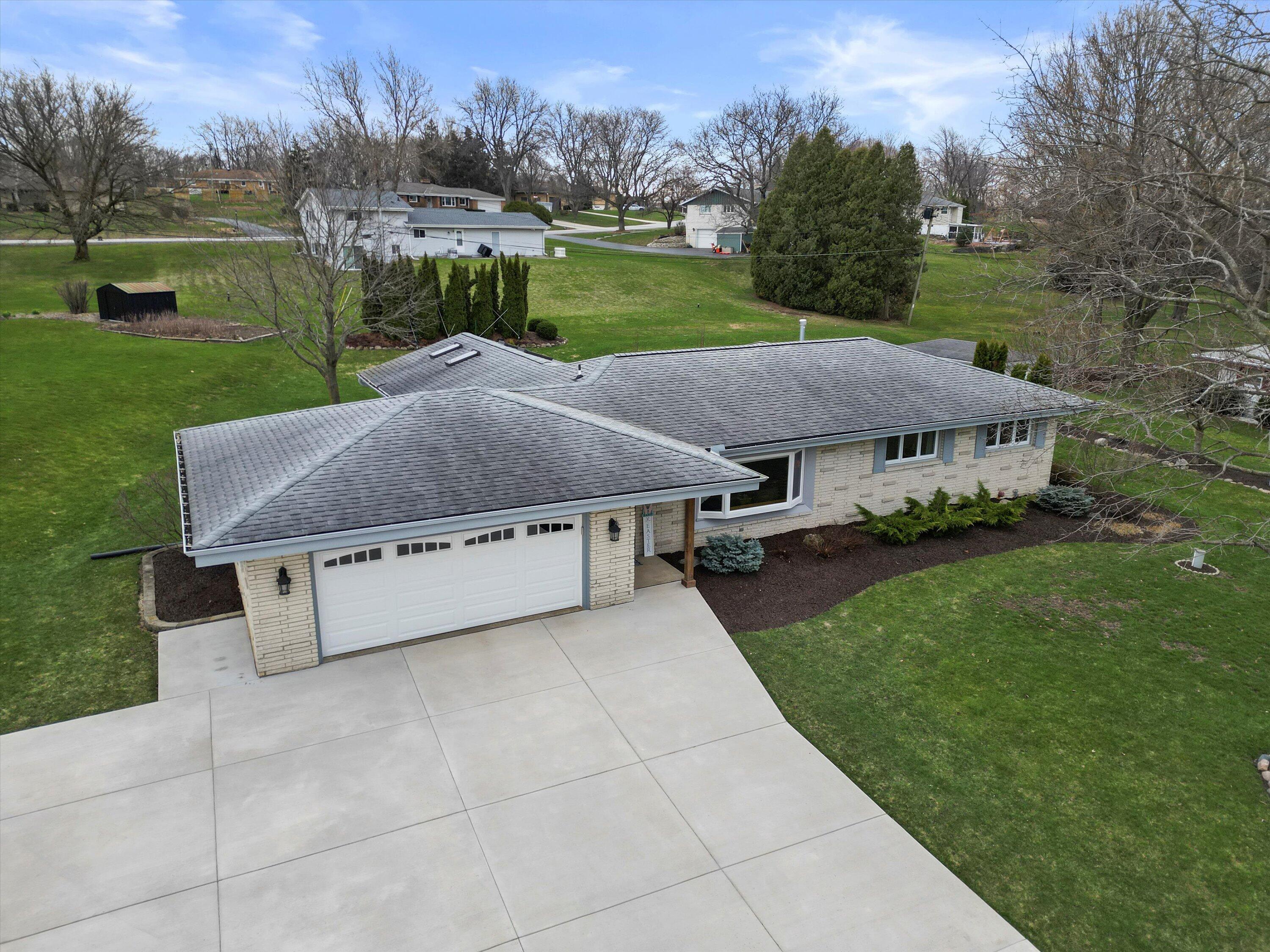 16321 W Hansen Dr