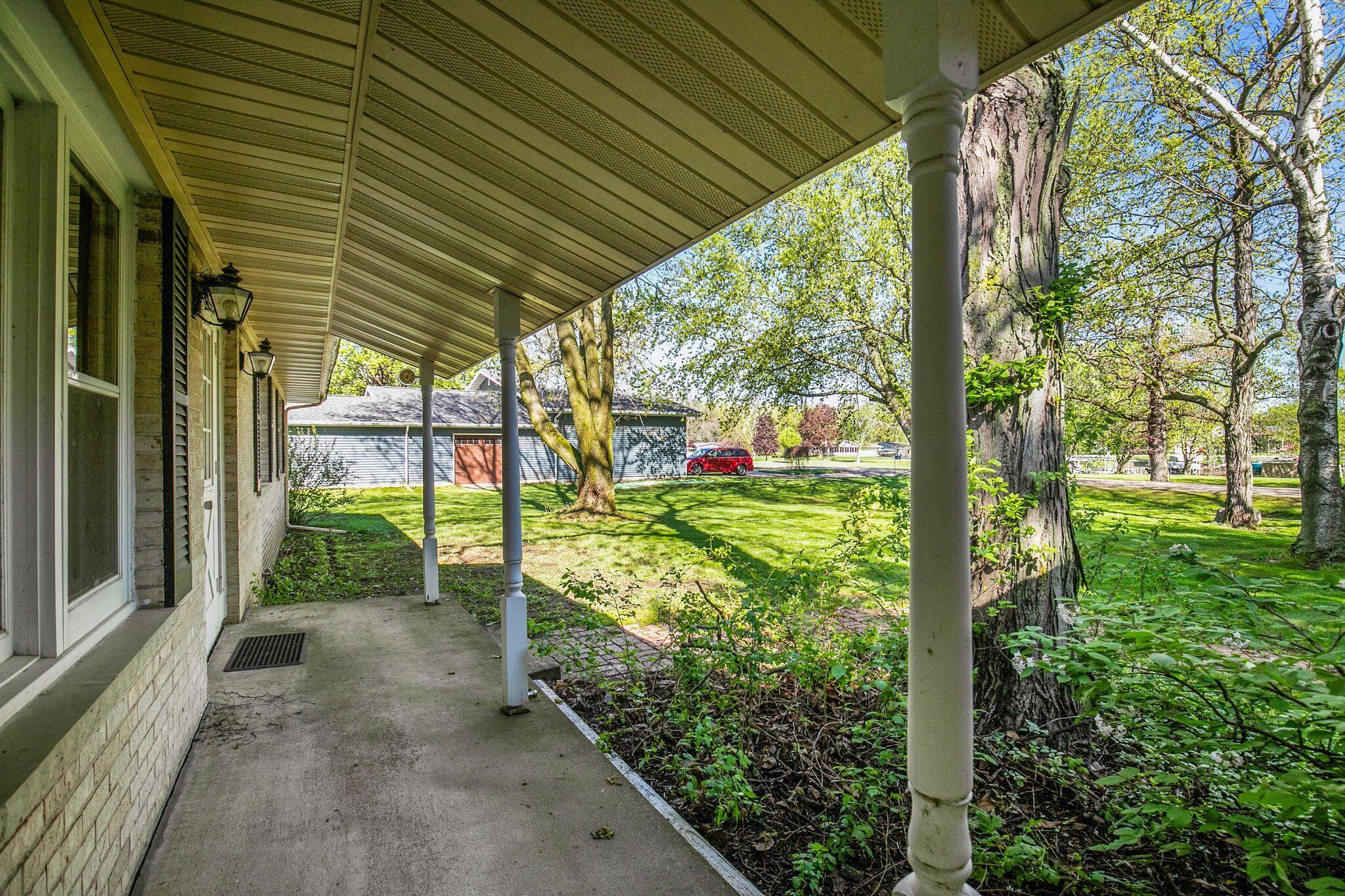 W849 Lakeside Dr