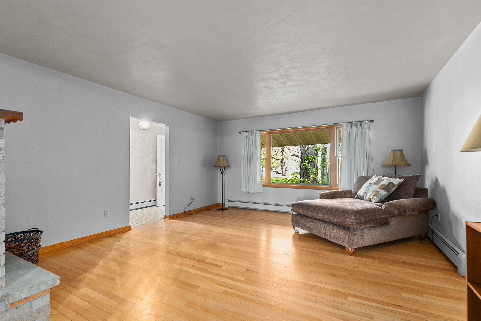 W849 Lakeside Dr