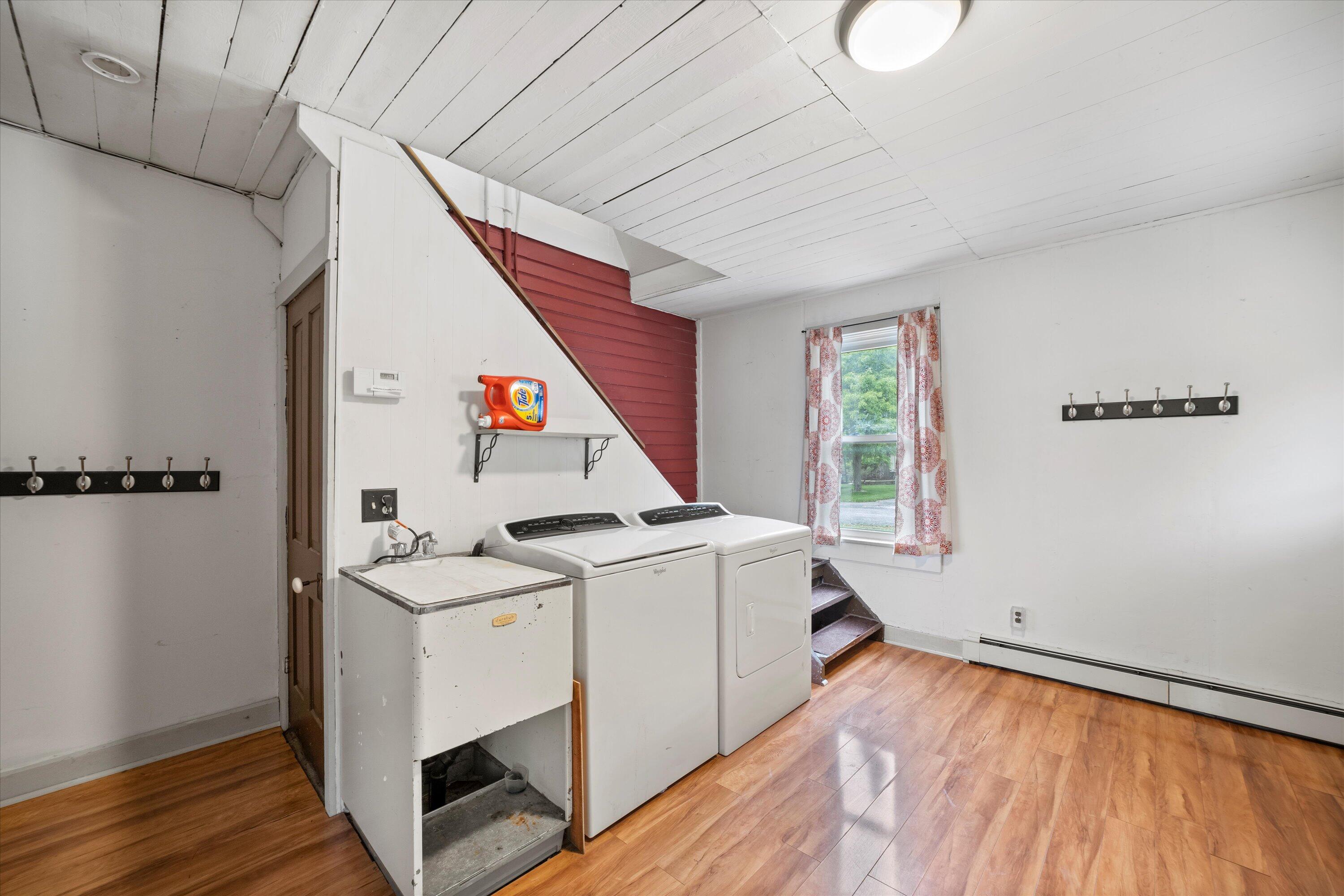 W309S4366 State Rd 83 -