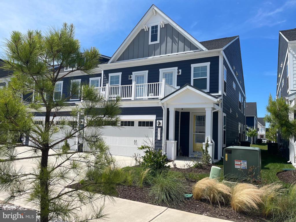 20565 CATTAIL CREEK LANE