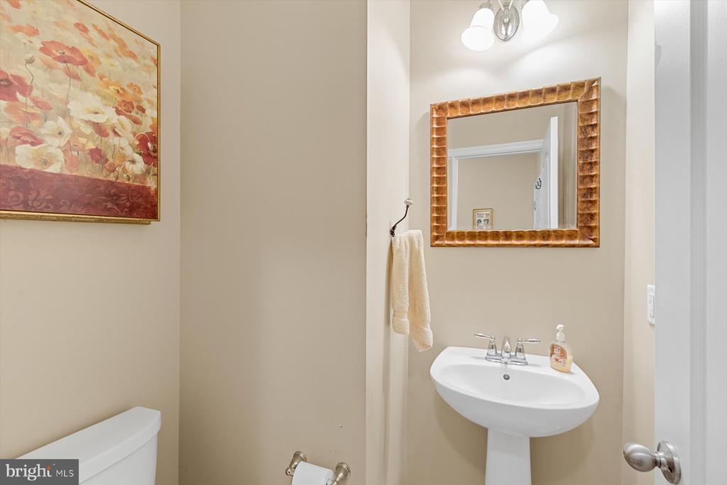 36212 SANDERLING DRIVE Unit: 10