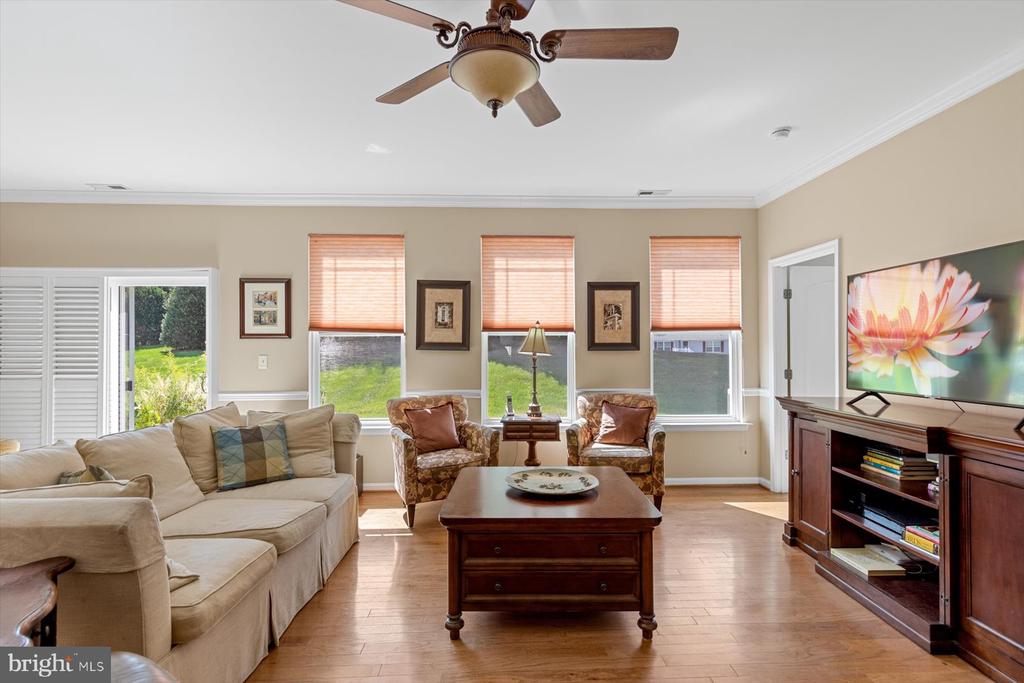 36212 SANDERLING DRIVE Unit: 10