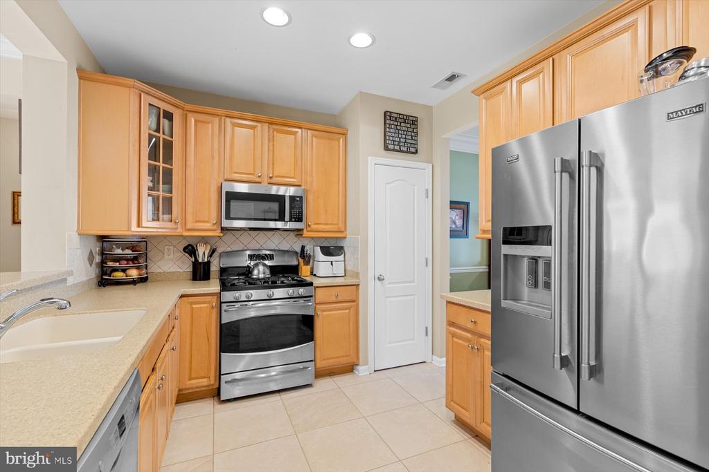 36212 SANDERLING DRIVE Unit: 10