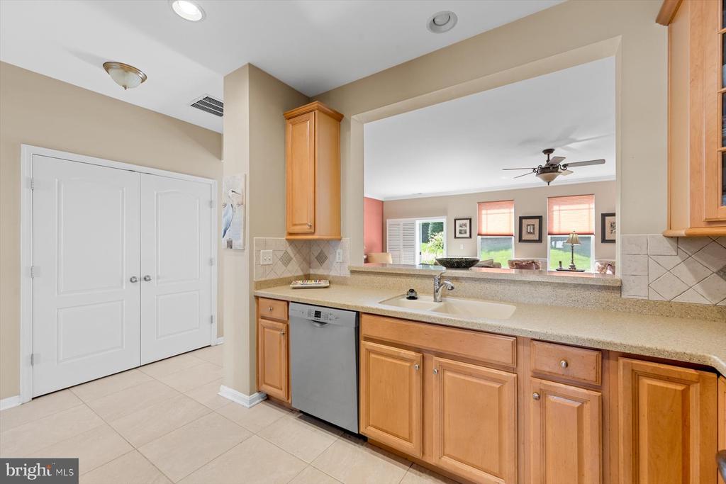 36212 SANDERLING DRIVE Unit: 10