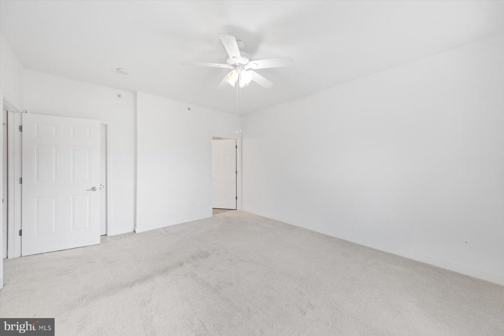 30611 CEDAR NECK ROAD Unit: 2306