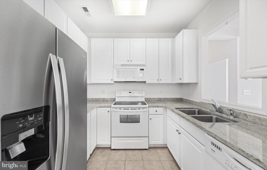 30611 CEDAR NECK ROAD Unit: 2306