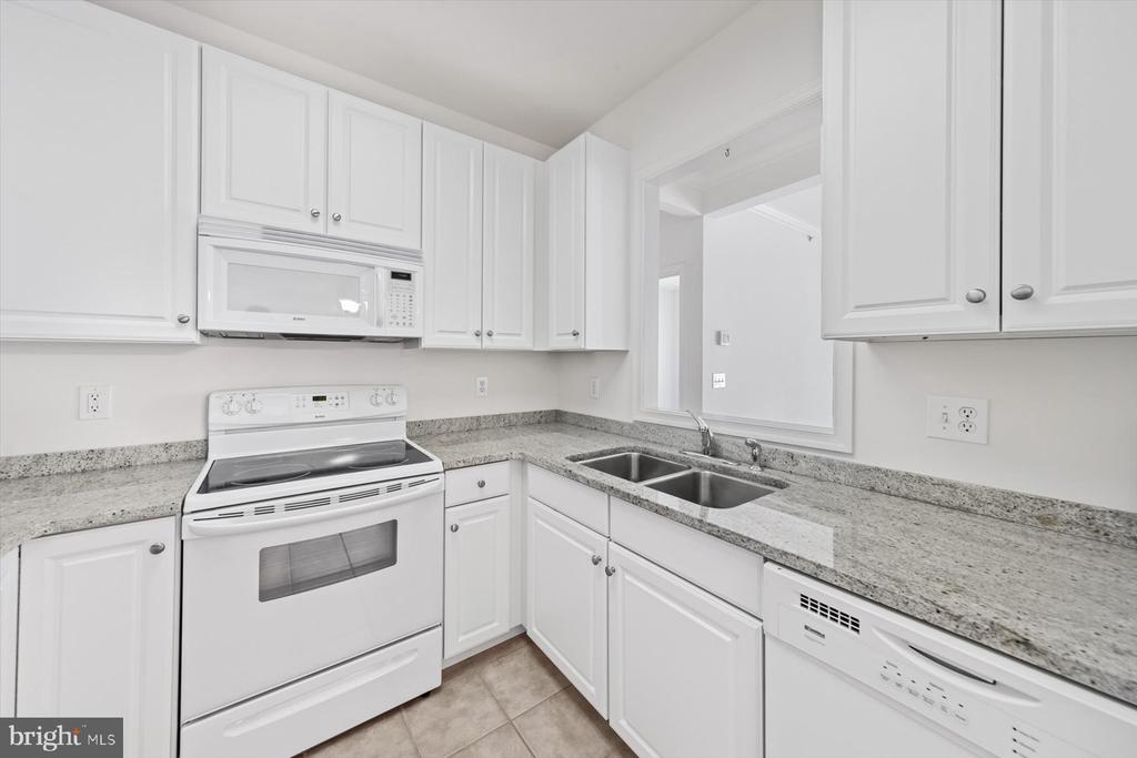 30611 CEDAR NECK ROAD Unit: 2306