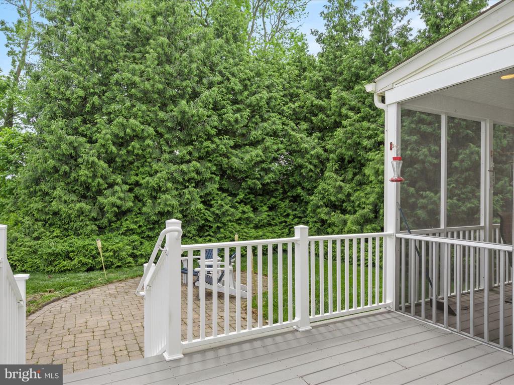 27 AVON PARK BOULEVARD