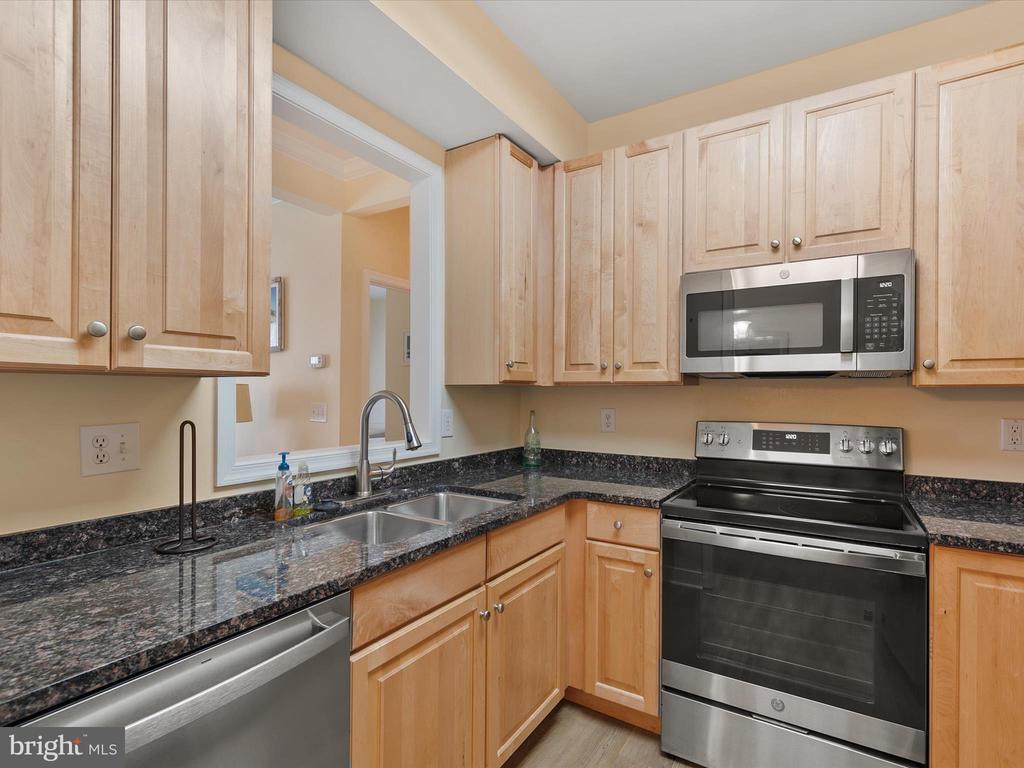 30611 CEDAR NECK ROAD Unit: 2204