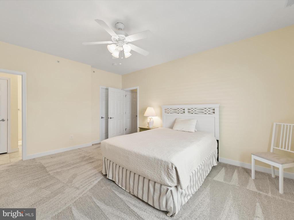 30611 CEDAR NECK ROAD Unit: 2204