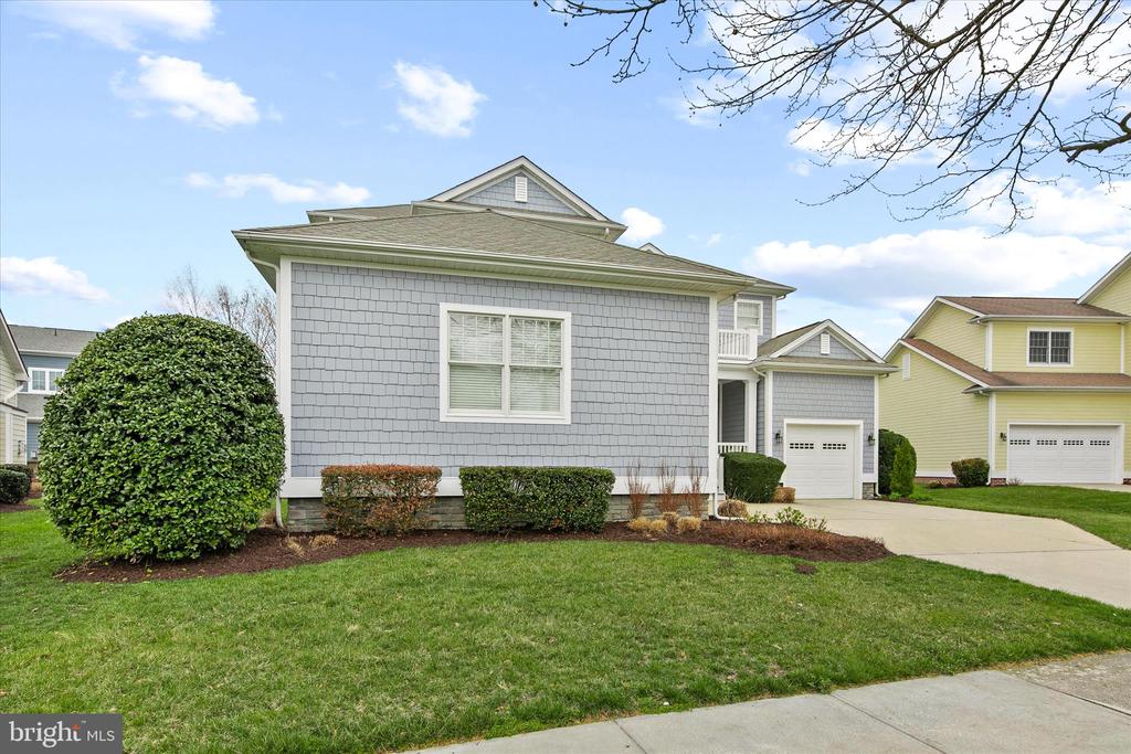 36494 WILD ROSE CIRCLE