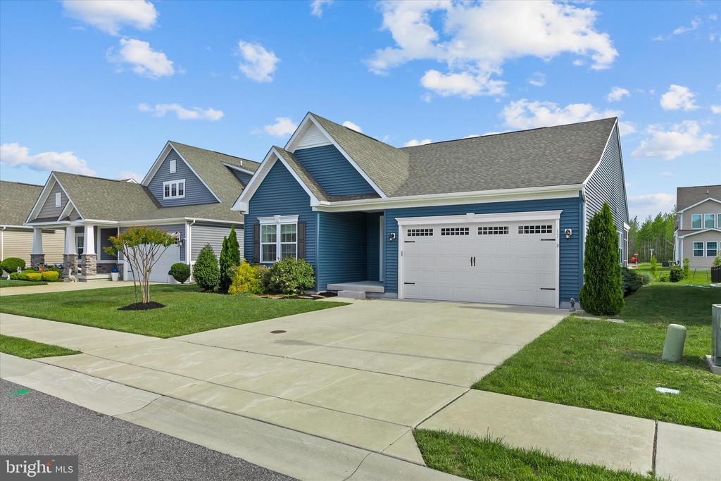 17 LUZERNE DRIVE