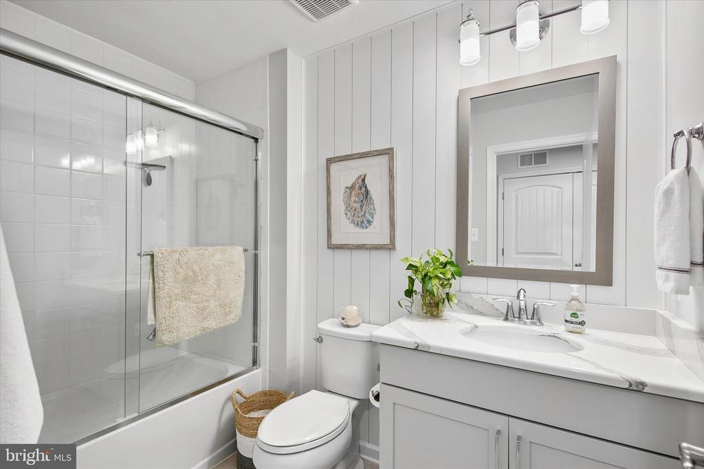 29086 SEA BIRD COURT