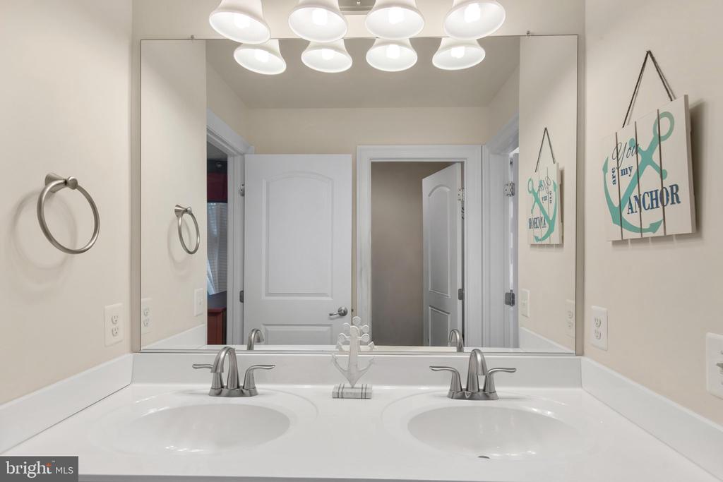 36255 WATERLEAF