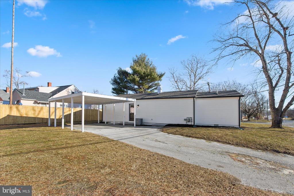 800 EAST ROAD