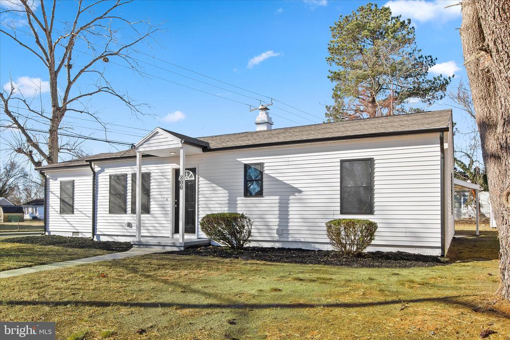 800 EAST ROAD