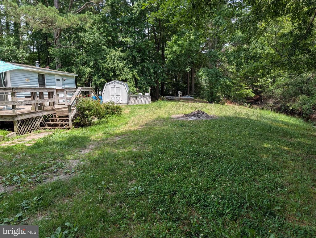 12208 DUCK LANE
