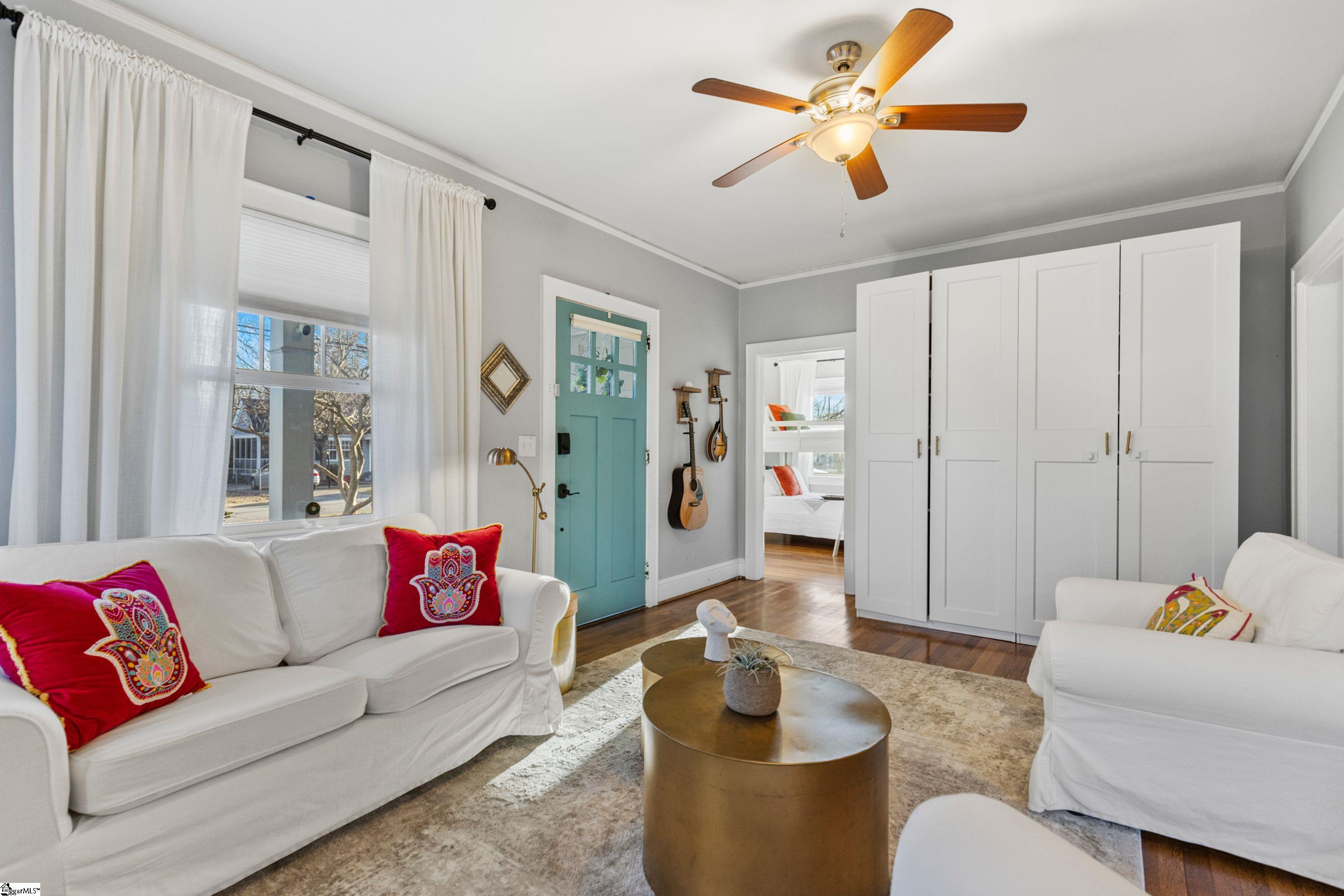 17 Paris Mountain Avenue