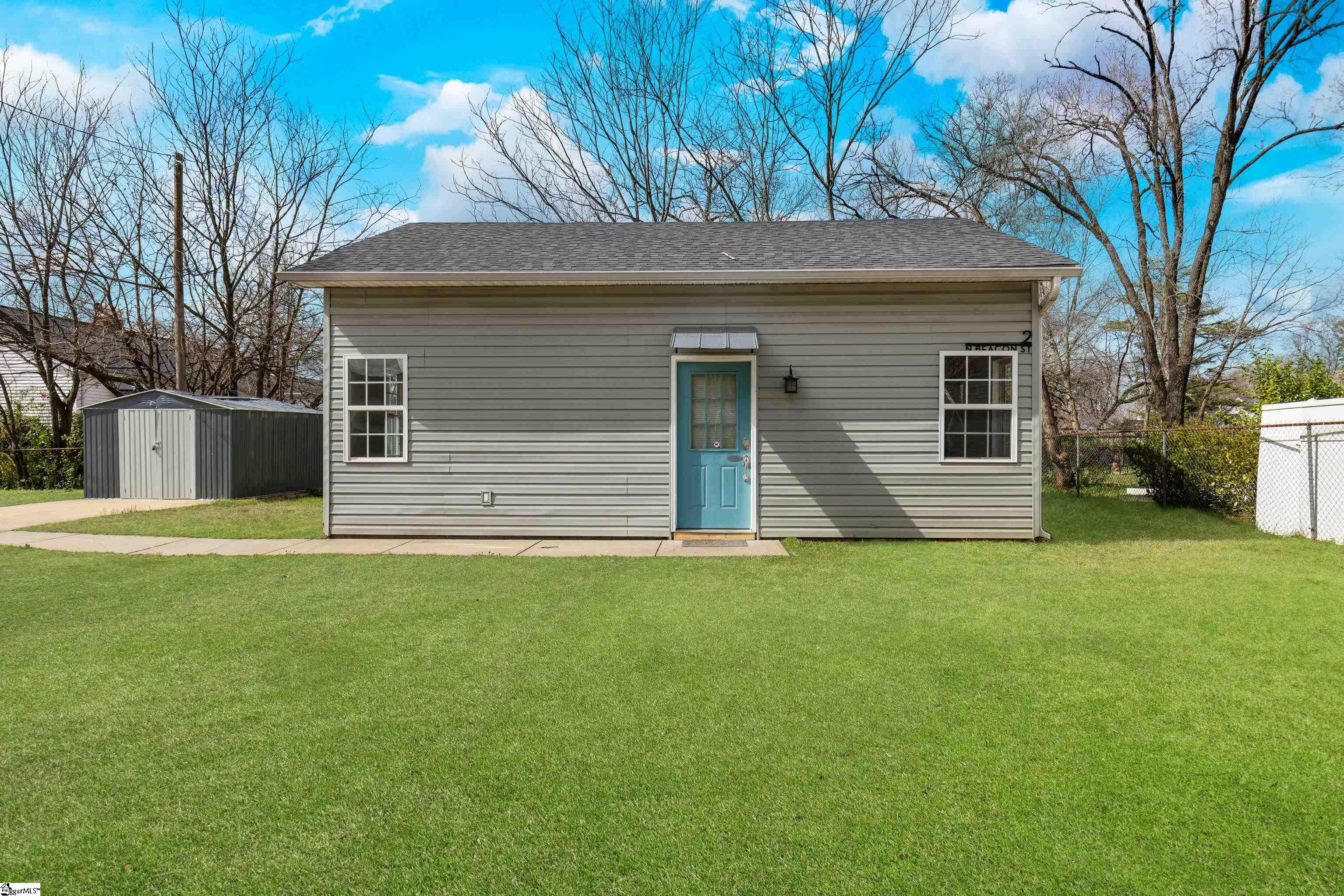 17 Paris Mountain Avenue