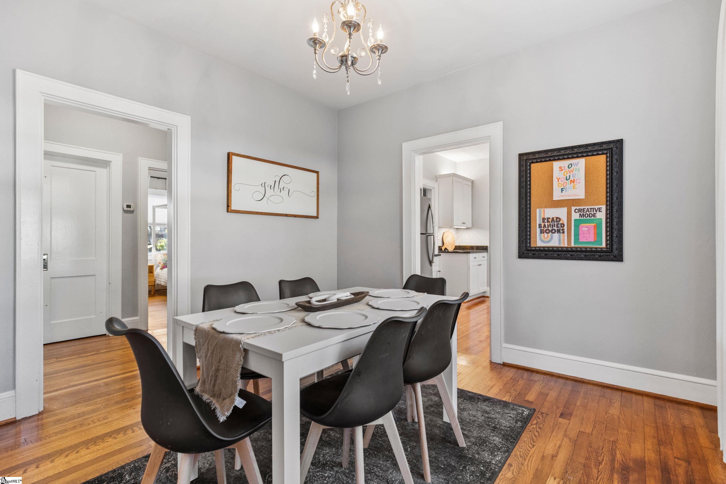 17 Paris Mountain Avenue