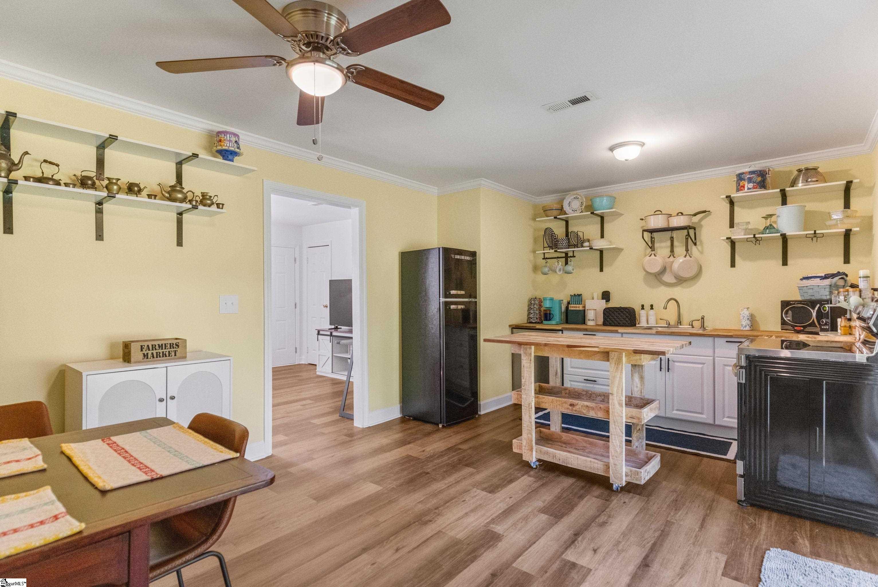 121 Cashmere Drive