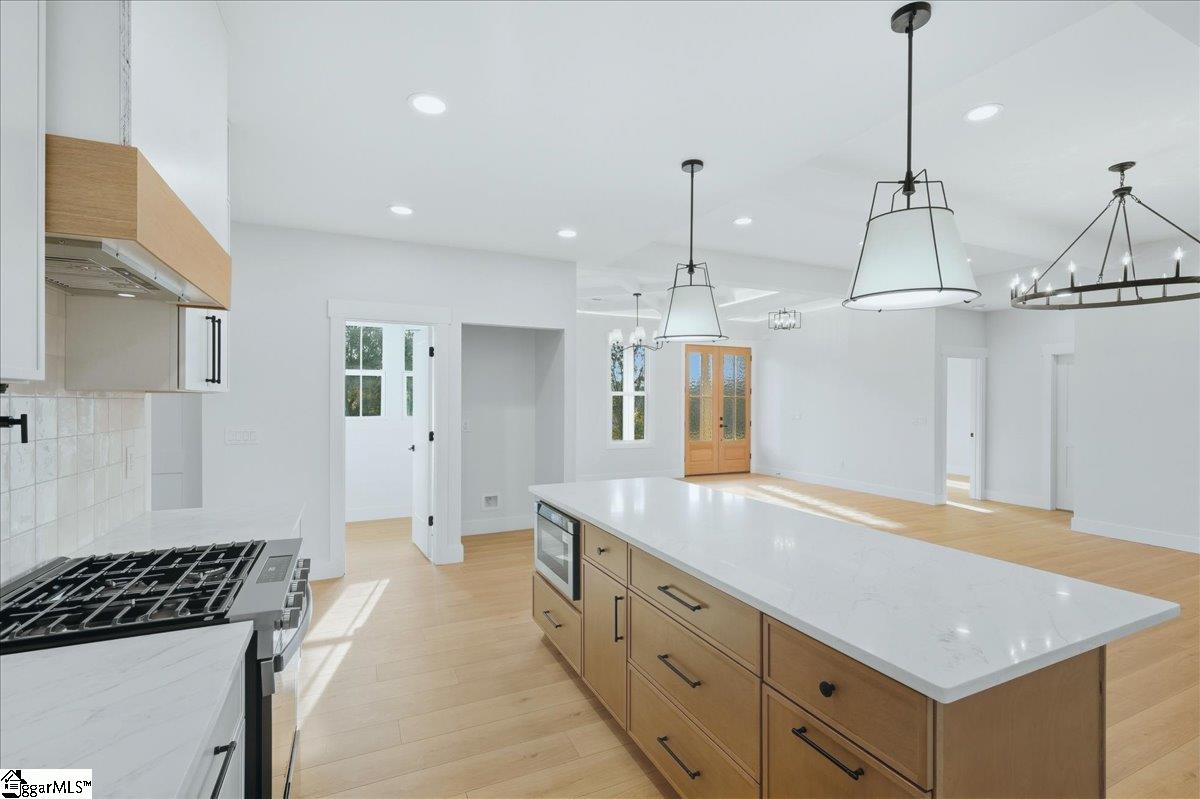 201 Maple Street