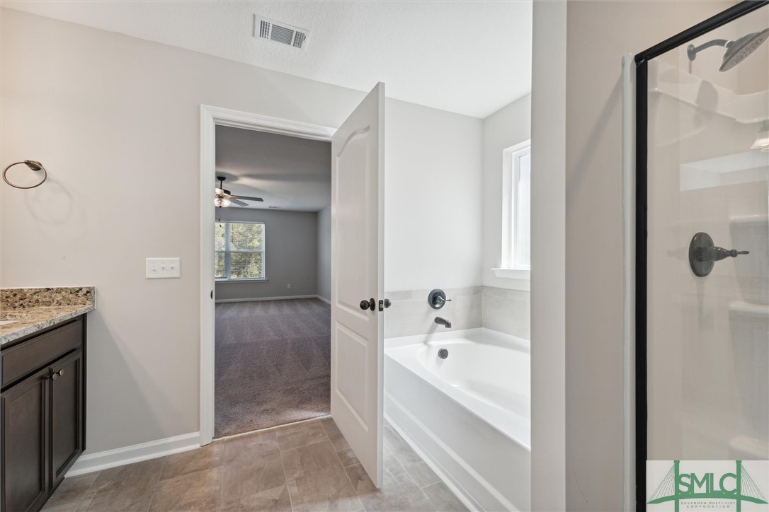 204 Laguna Way