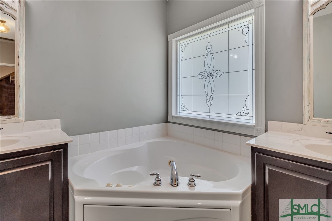 1235 Bennett Crossing