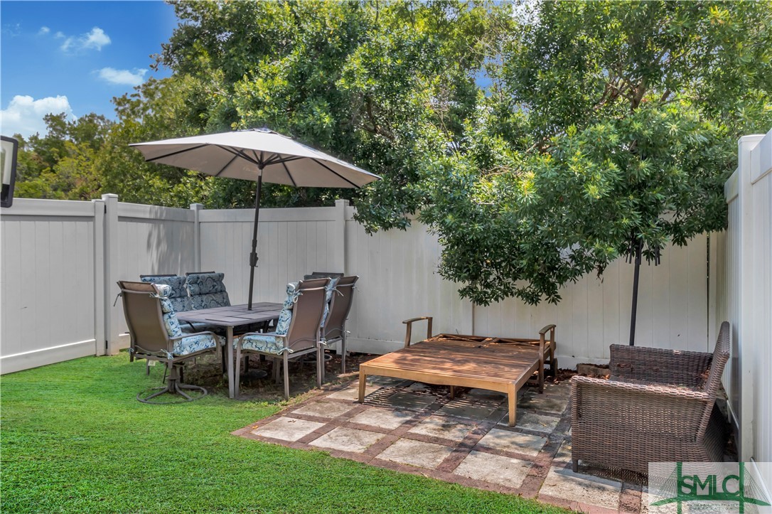 209 Ventura Place