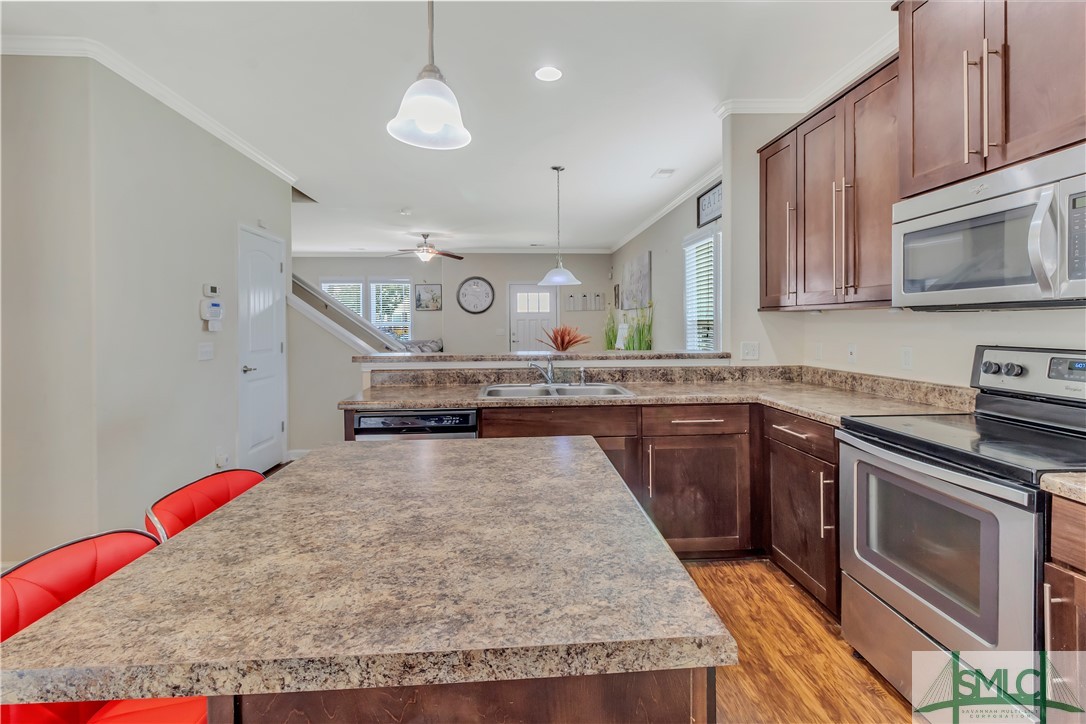 209 Ventura Place
