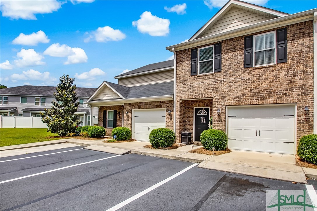 48 Reese Way