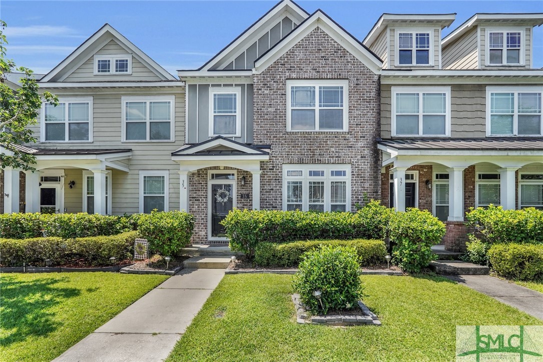 35 Moonlight Trail
