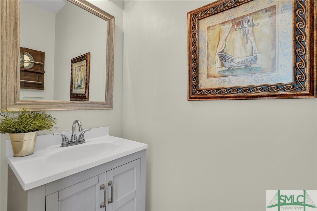 35 Moonlight Trail
