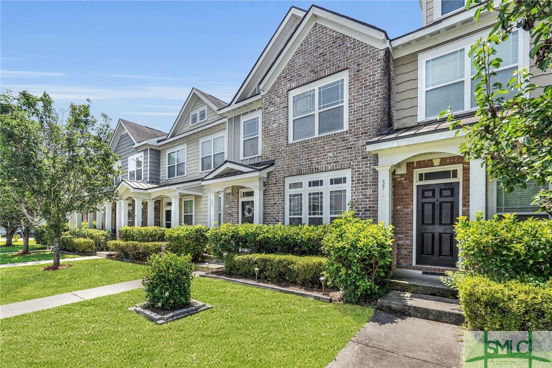 35 Moonlight Trail